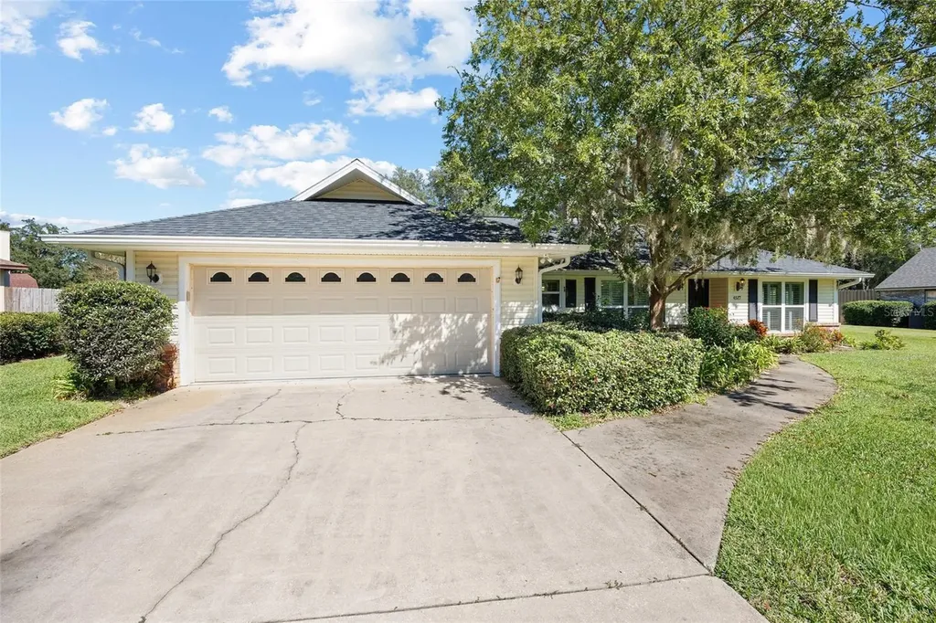 4517 SE 2nd Place Ocala FL 34471