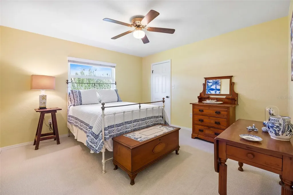 4517 SE 2nd Place Ocala FL 34471