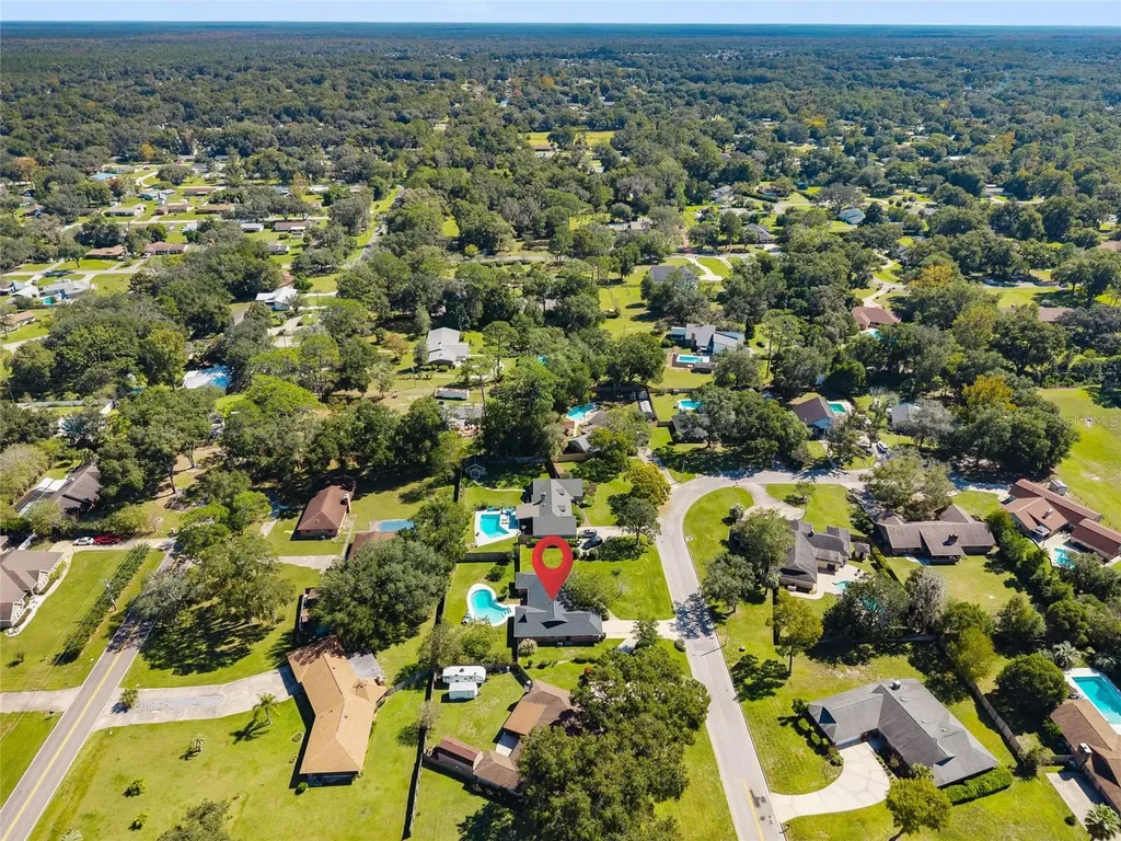 4517 SE 2nd Place Ocala FL 34471