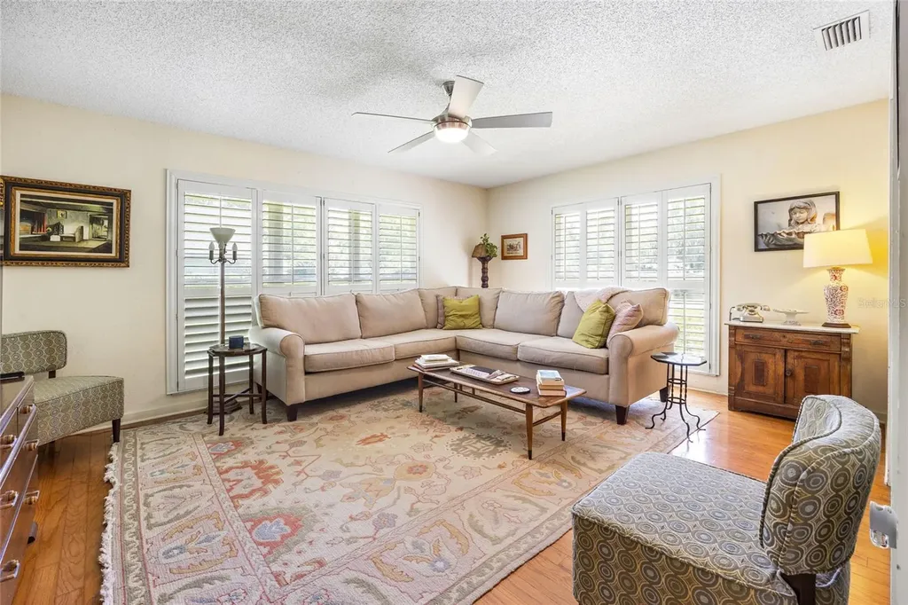 4517 SE 2nd Place Ocala FL 34471