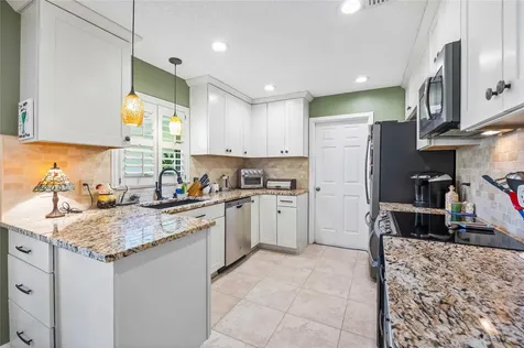 4517 SE 2nd Place Ocala FL 34471