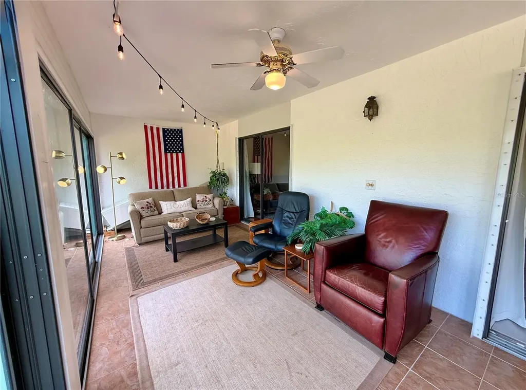 621 Spring Lakes Boulevard Bradenton FL 34210