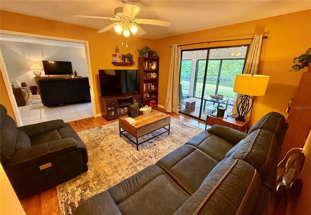621 Spring Lakes Boulevard Bradenton FL 34210