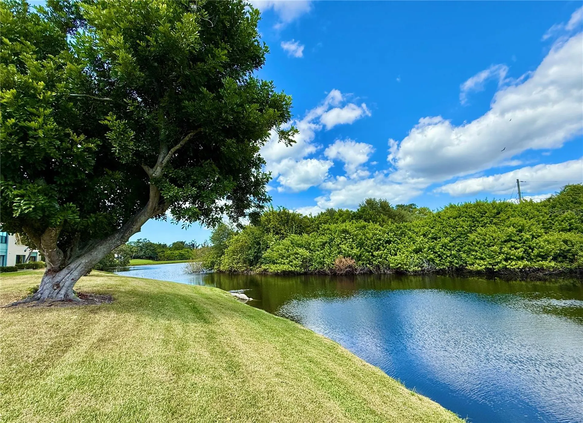 621 Spring Lakes Boulevard Bradenton FL 34210