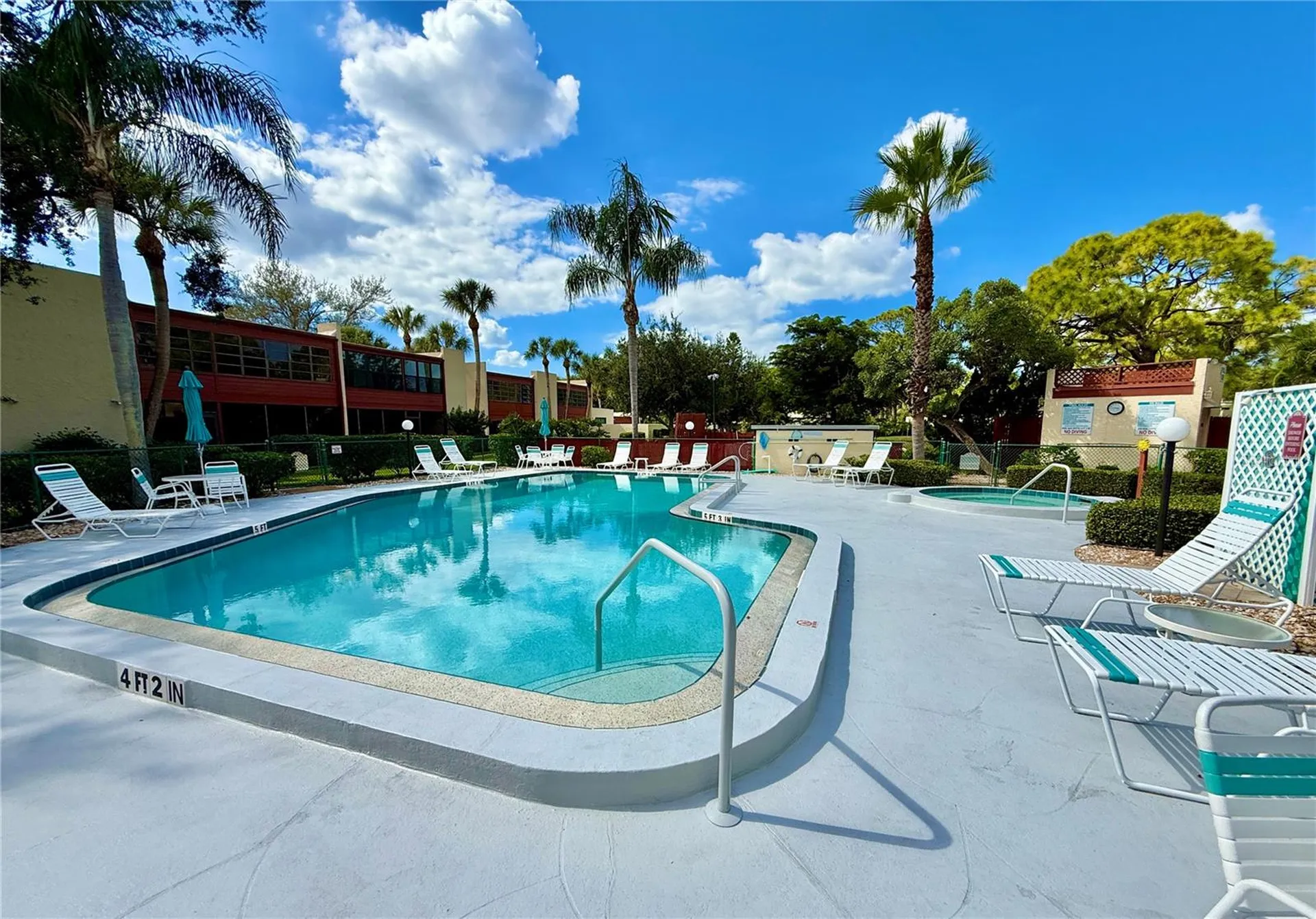 621 Spring Lakes Boulevard Bradenton FL 34210