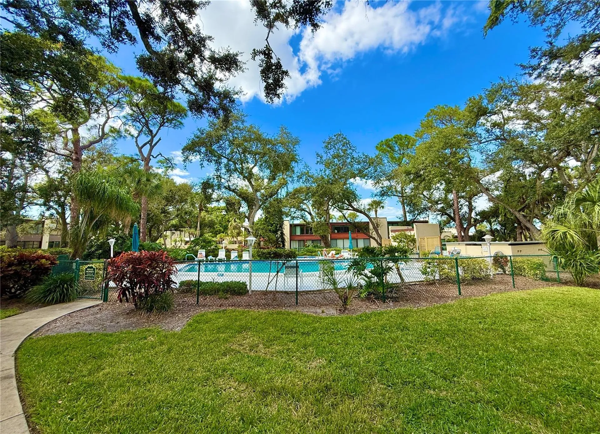 621 Spring Lakes Boulevard Bradenton FL 34210