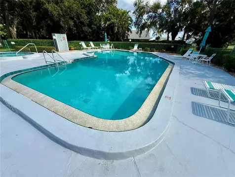621 Spring Lakes Boulevard Bradenton FL 34210
