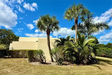621 Spring Lakes Boulevard Bradenton FL 34210