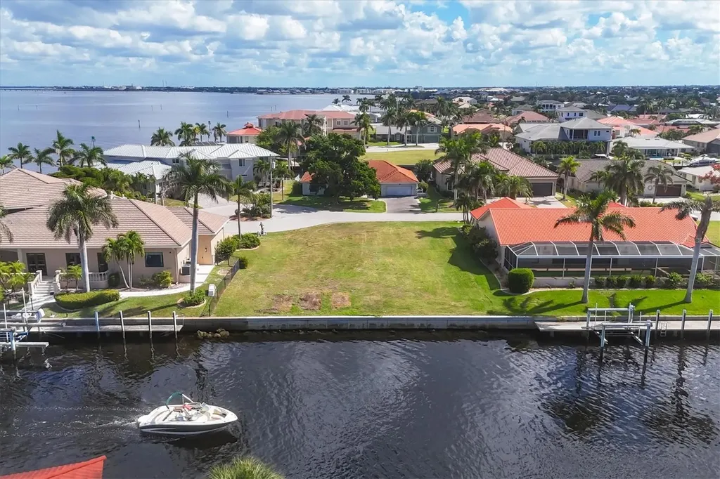 7 Hibiscus Drive Punta Gorda FL 33950