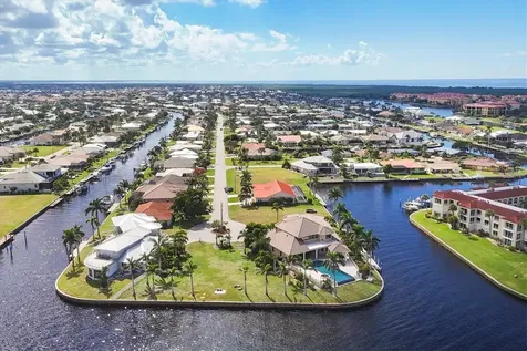 7 Hibiscus Drive Punta Gorda FL 33950
