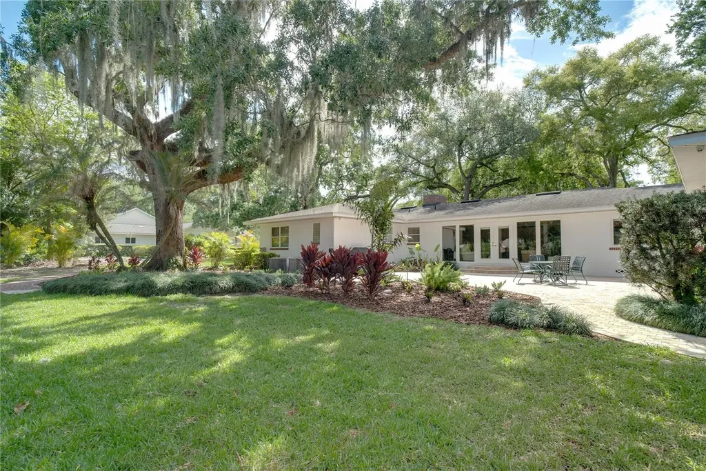 241 N Dillard Street Winter Garden FL 34787