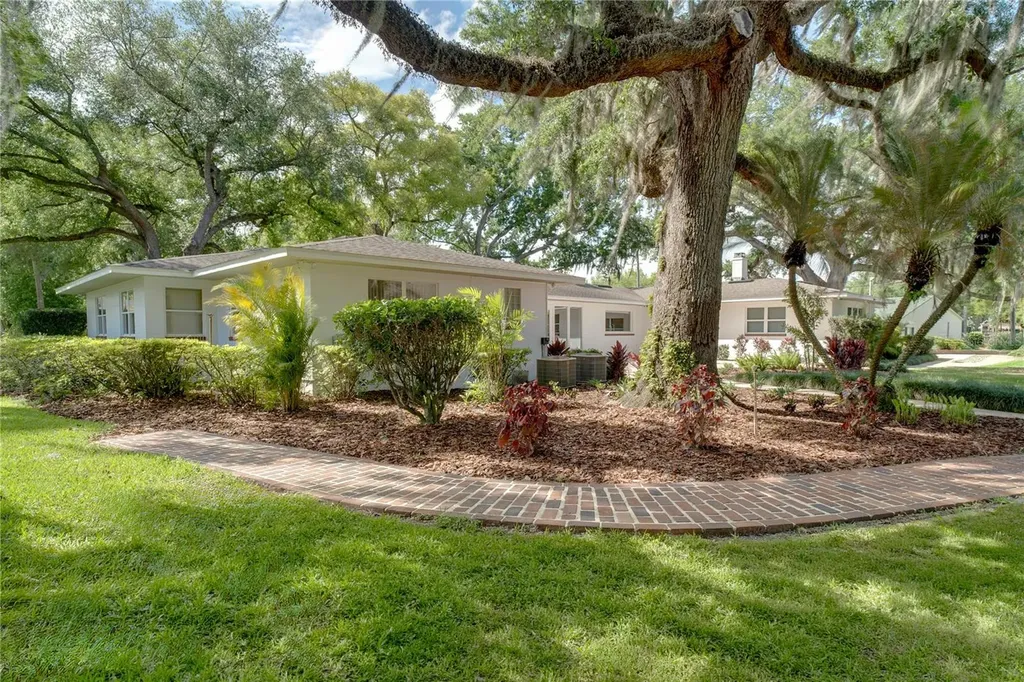 241 N Dillard Street Winter Garden FL 34787