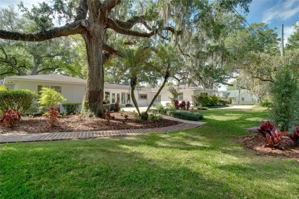 241 N Dillard Street Winter Garden FL 34787