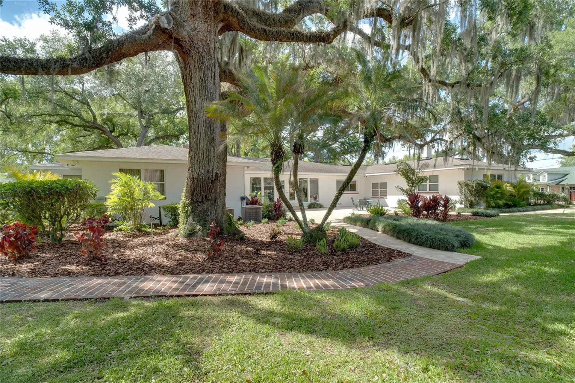 241 N Dillard Street Winter Garden FL 34787