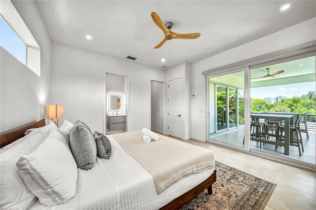 2163 Waldemere Street Sarasota FL 34239