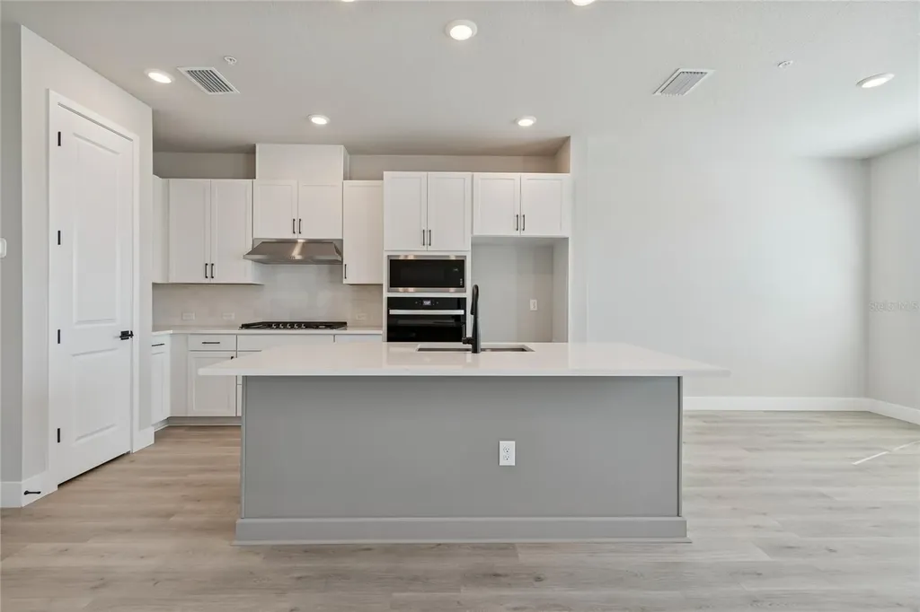 7255 Tideland Lane Sarasota FL 34240