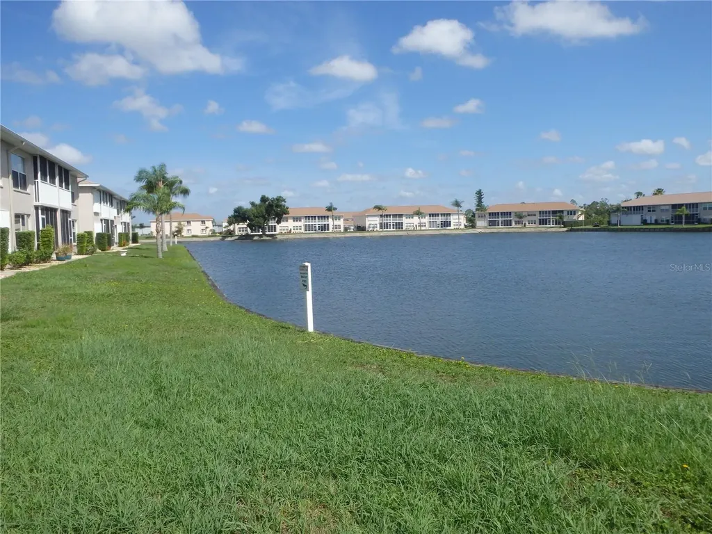 11644 SW Egret Circle Lake Suzy FL 34269