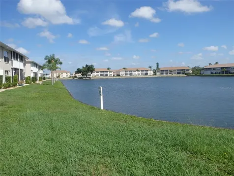 11644 SW Egret Circle Lake Suzy FL 34269