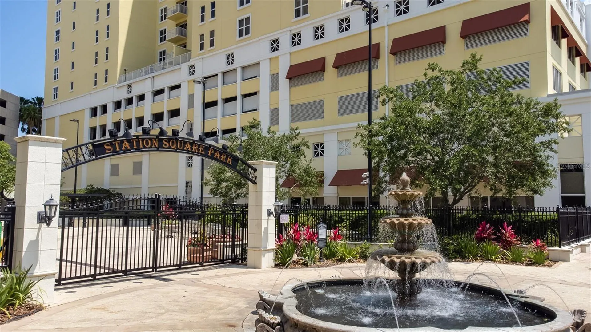 628 Cleveland Street Clearwater FL 33755