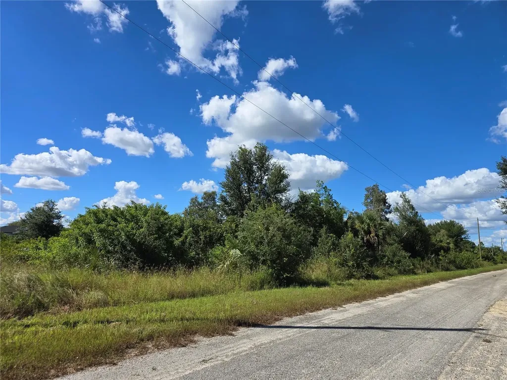 526 Cable Avenue S Lehigh Acres FL 33974