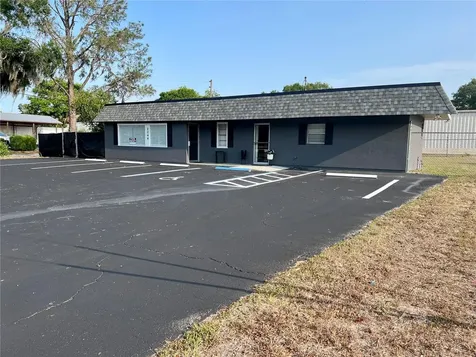 2044 Orange Avenue Eustis FL 32726