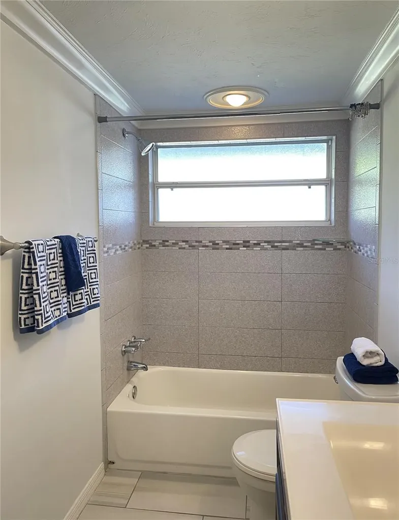 6405 White Sands Terrace Sarasota FL 34231