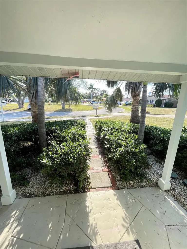 6405 White Sands Terrace Sarasota FL 34231