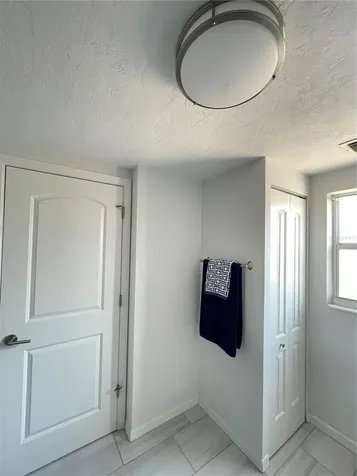 6405 White Sands Terrace Sarasota FL 34231