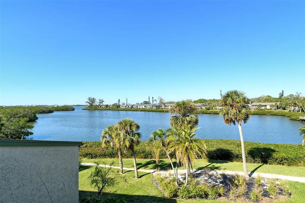 1601 Bayhouse Point Drive Sarasota FL 34231