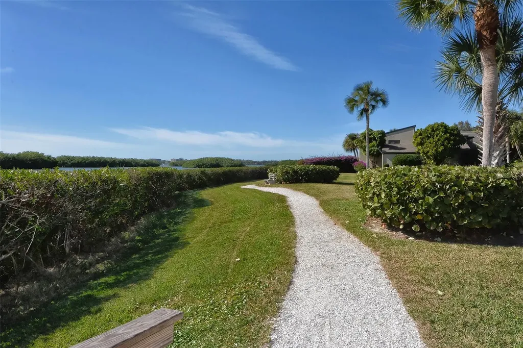 1601 Bayhouse Point Drive Sarasota FL 34231