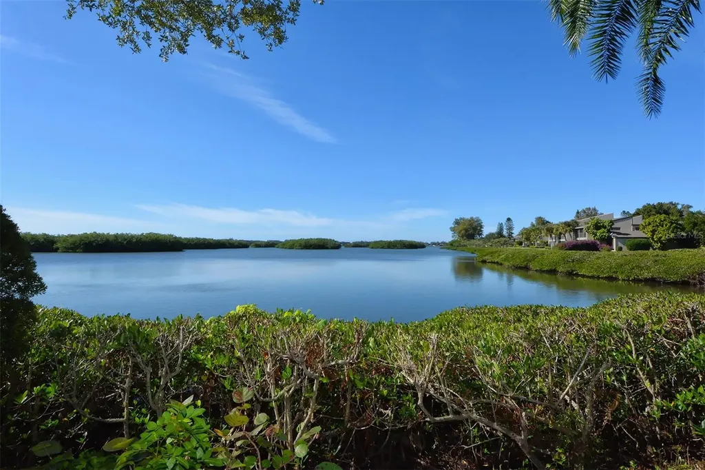 1601 Bayhouse Point Drive Sarasota FL 34231