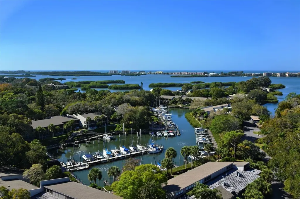1601 Bayhouse Point Drive Sarasota FL 34231