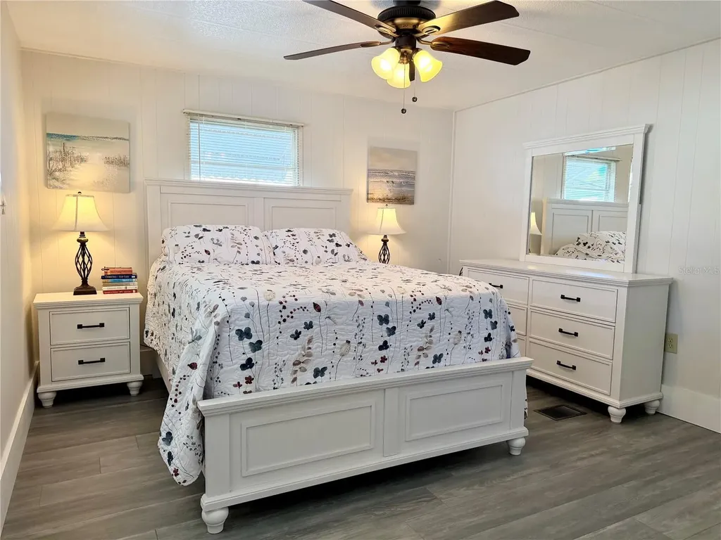 10399 67th Avenue Seminole FL 33772