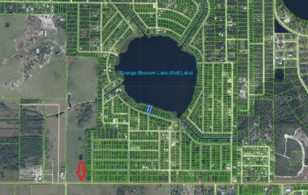 1302 Lakeside Drive S Sebring FL 33875