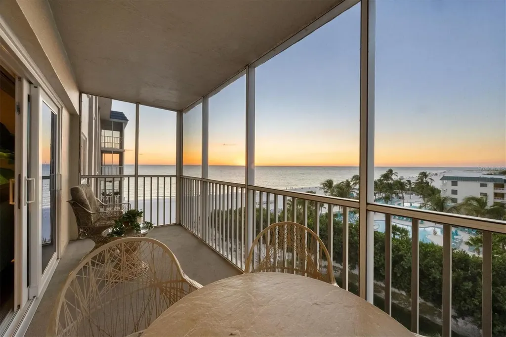 800 Benjamin Franklin Drive Sarasota FL 34236