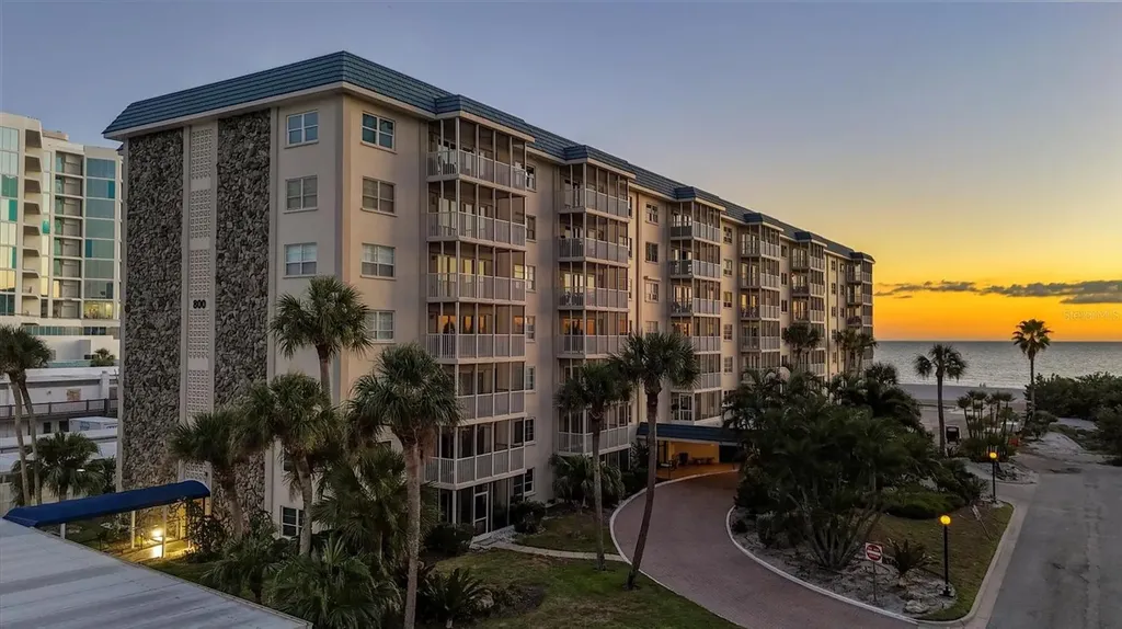 800 Benjamin Franklin Drive Sarasota FL 34236