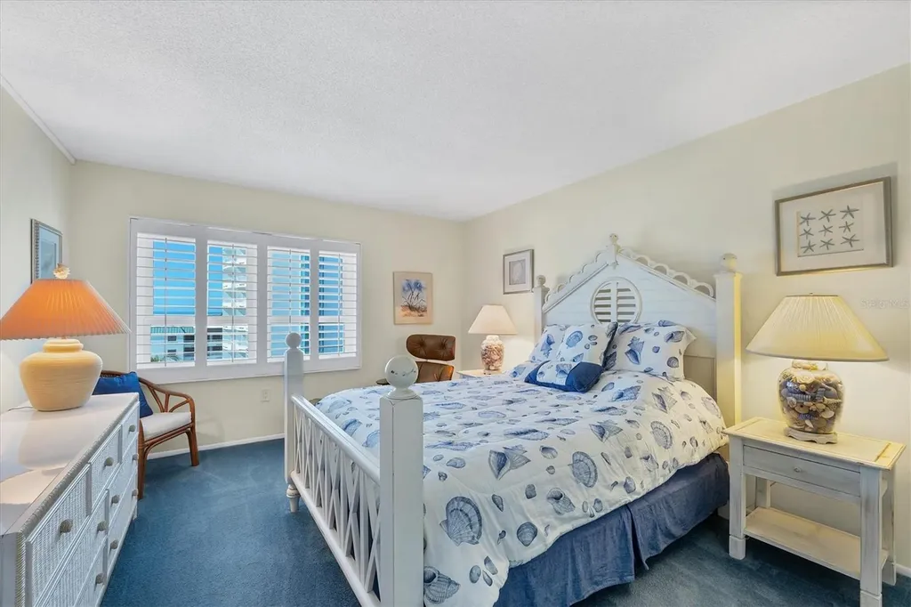 800 Benjamin Franklin Drive Sarasota FL 34236