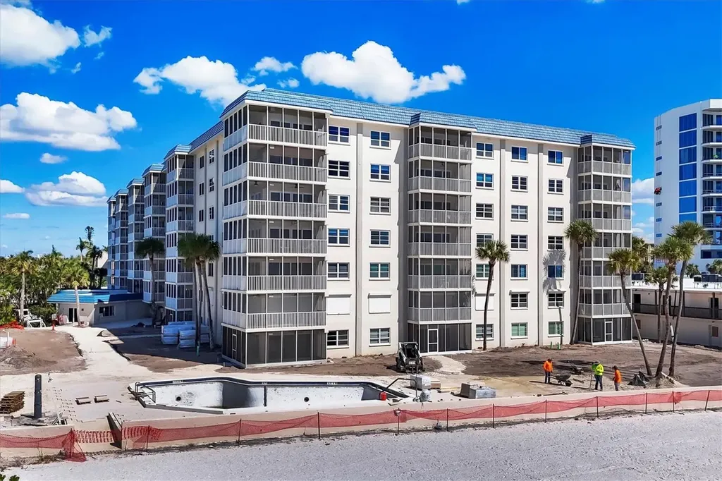 800 Benjamin Franklin Drive Sarasota FL 34236