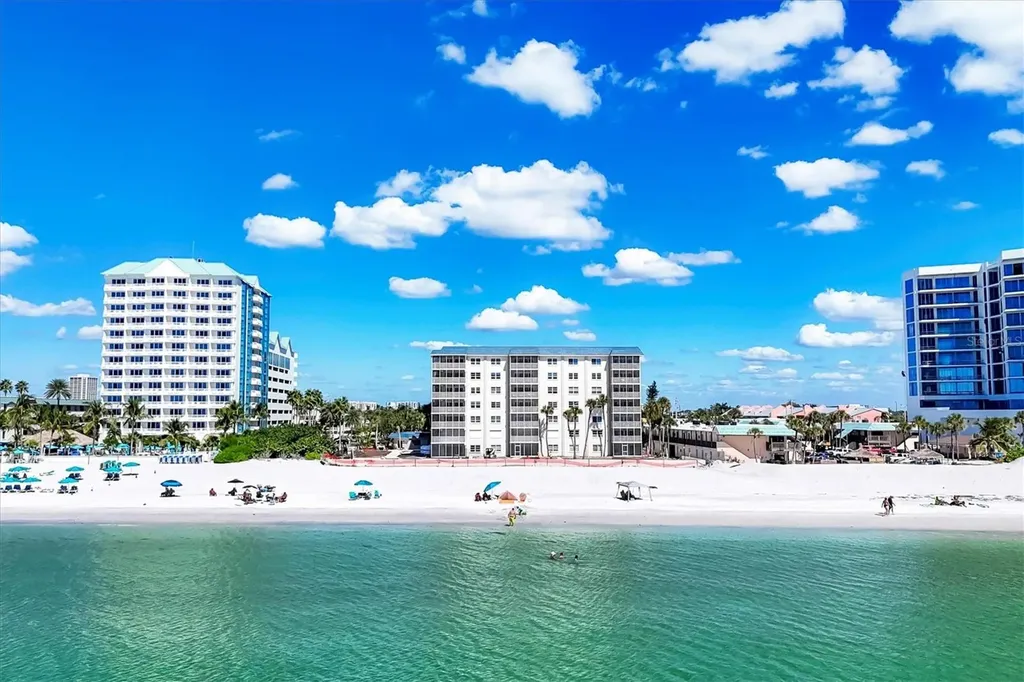 800 Benjamin Franklin Drive Sarasota FL 34236