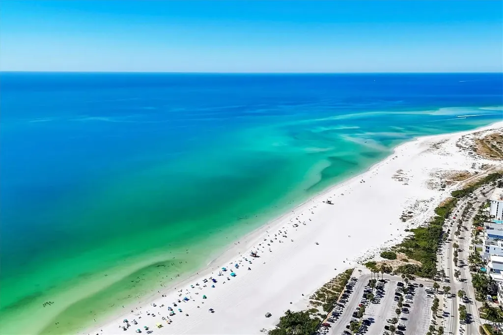 800 Benjamin Franklin Drive Sarasota FL 34236