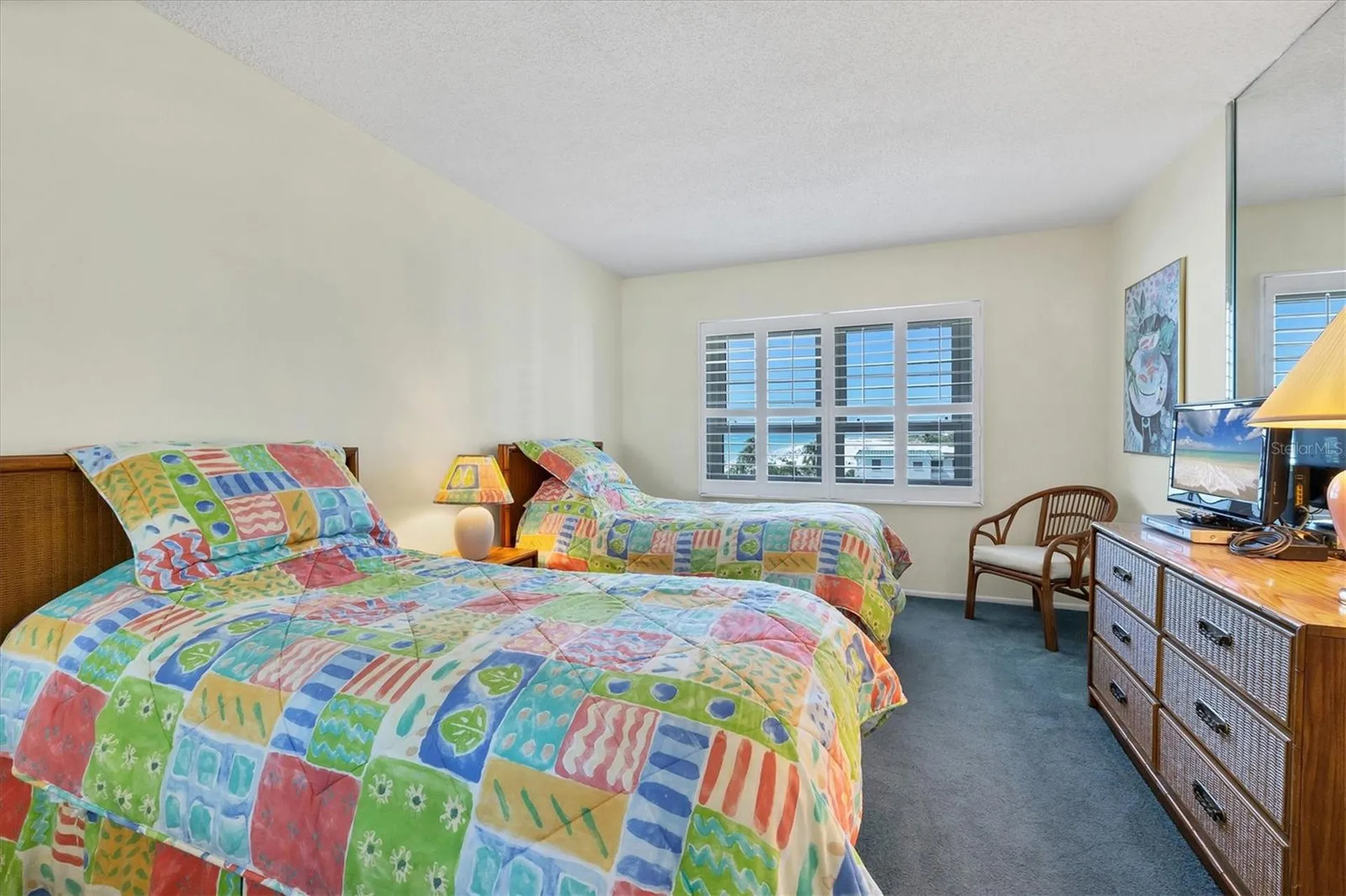 800 Benjamin Franklin Drive Sarasota FL 34236