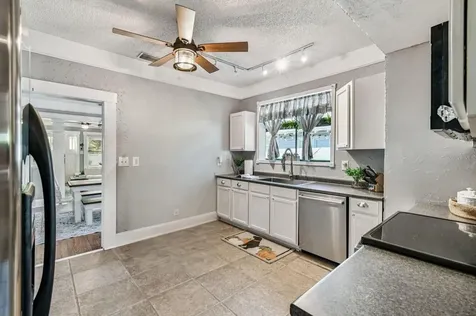 906 E Hamilton Avenue Tampa FL 33604