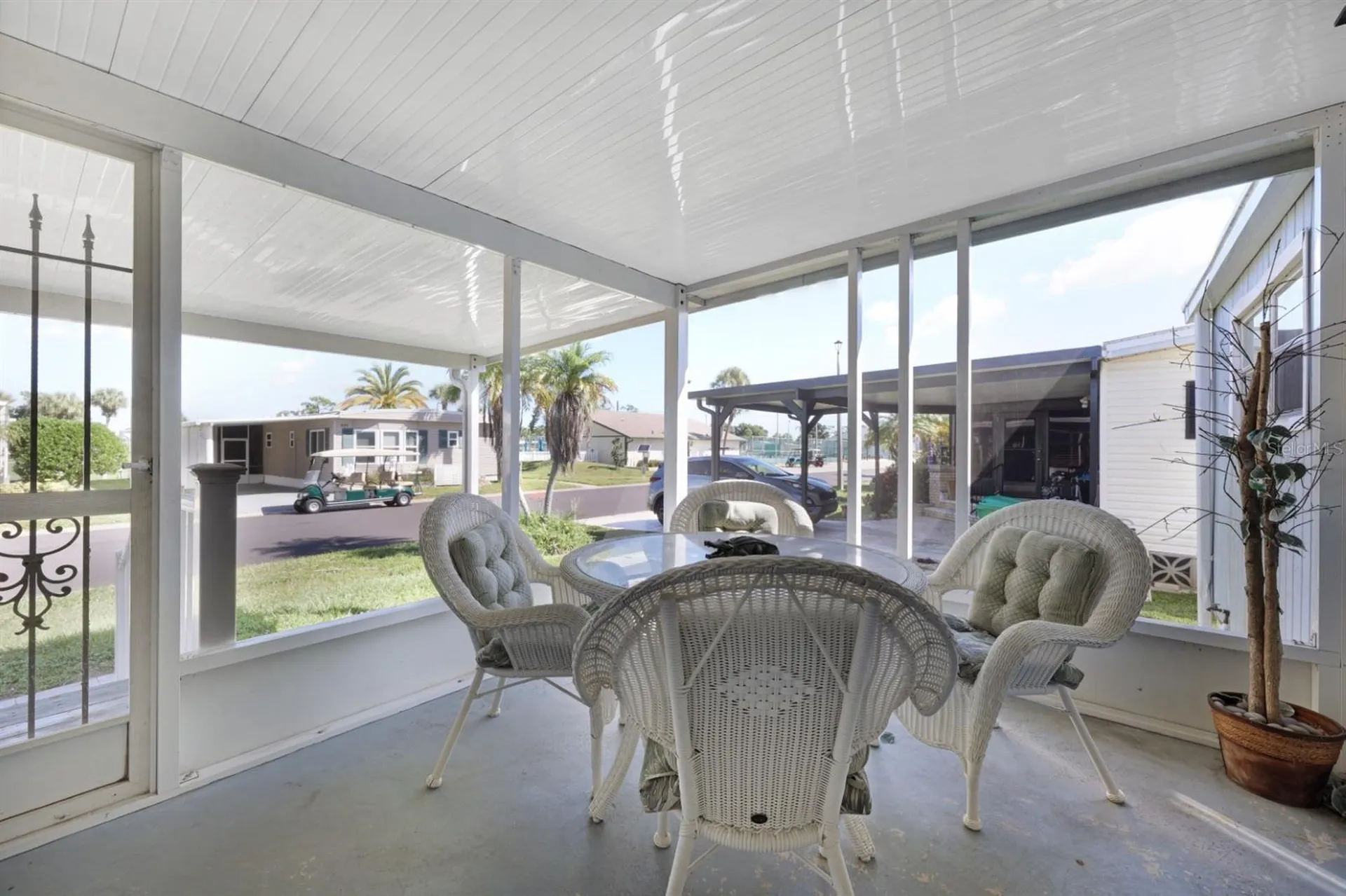 2100 Kings Highway Port Charlotte FL 33980