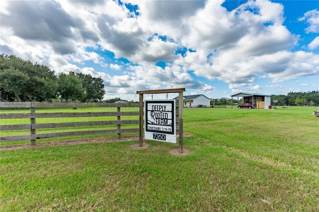 7260 Cr 625 Bushnell FL 33513