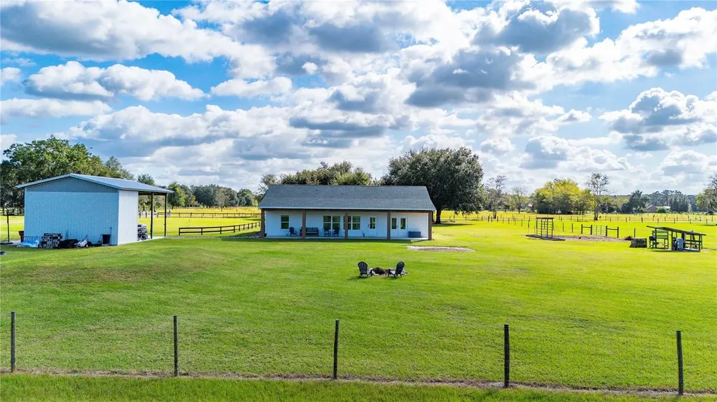 7260 Cr 625 Bushnell FL 33513
