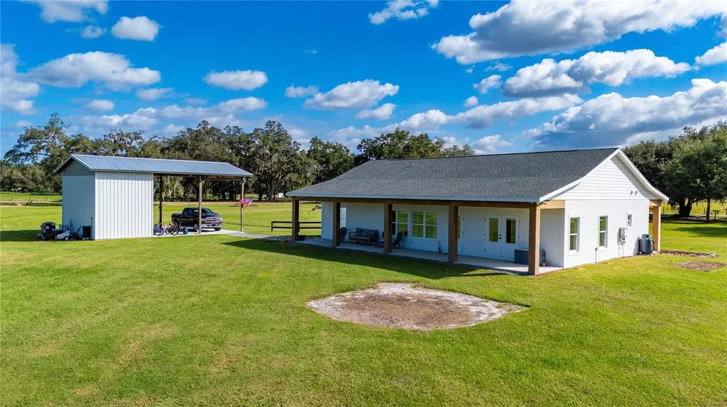 7260 Cr 625 Bushnell FL 33513