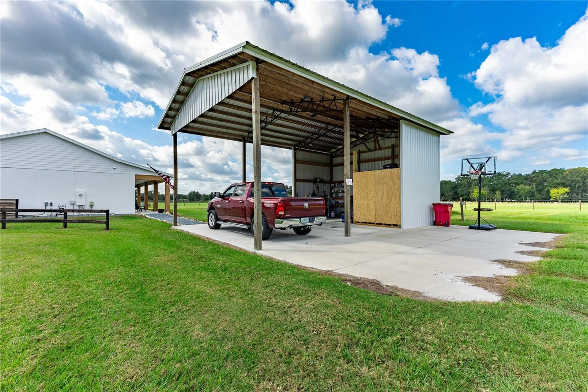 7260 Cr 625 Bushnell FL 33513