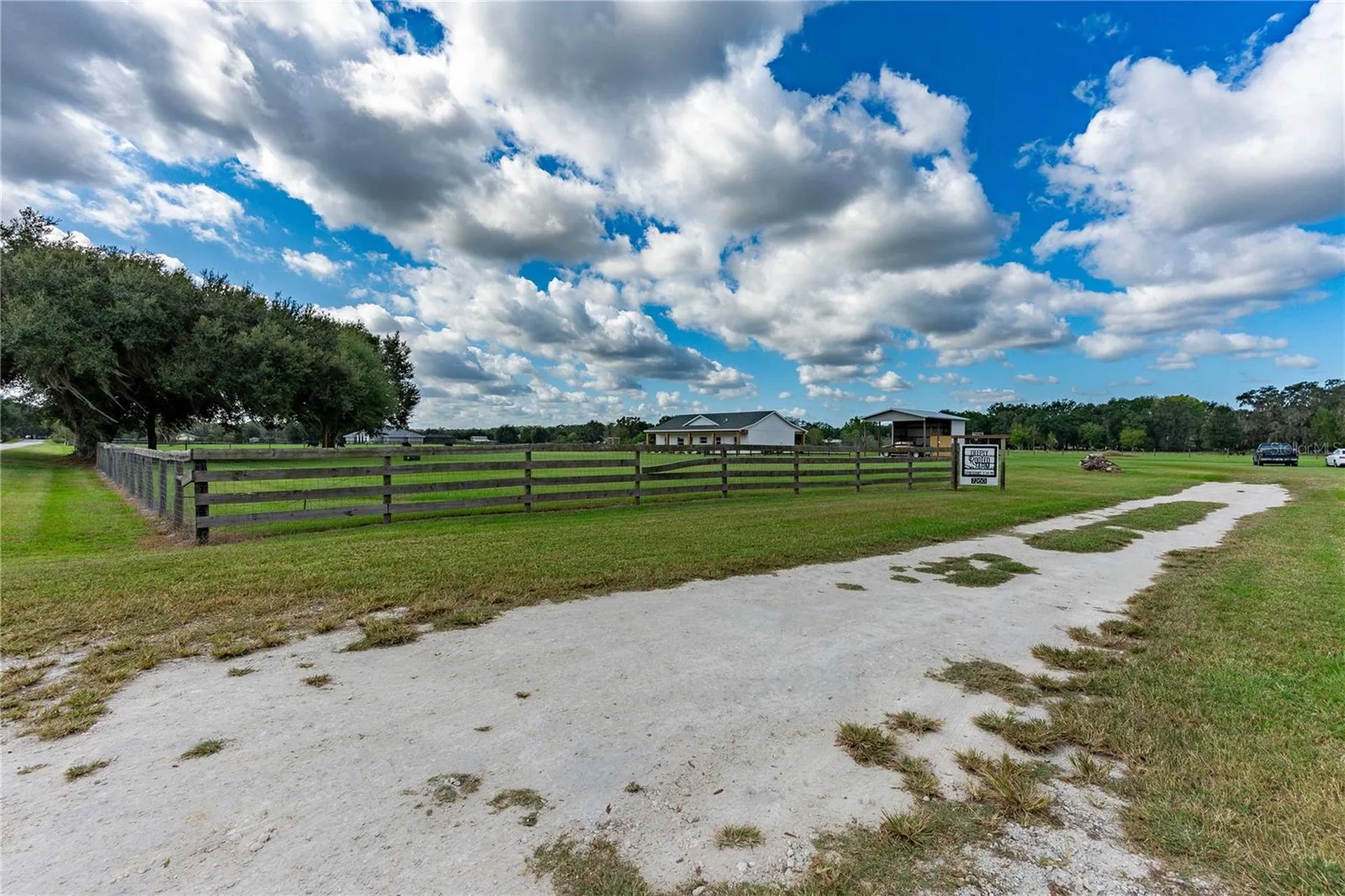 7260 Cr 625 Bushnell FL 33513