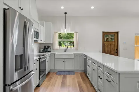 7260 Cr 625 Bushnell FL 33513