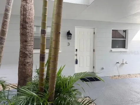 430 Larboard Way Clearwater Beach FL 33767